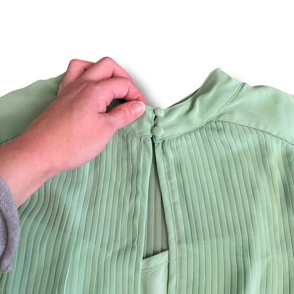 ASOS DESIGN Mint Green Pleated Chiffon Midi Dress Size 6 Mock Neck Wedding Guest - Picture 8 of 11